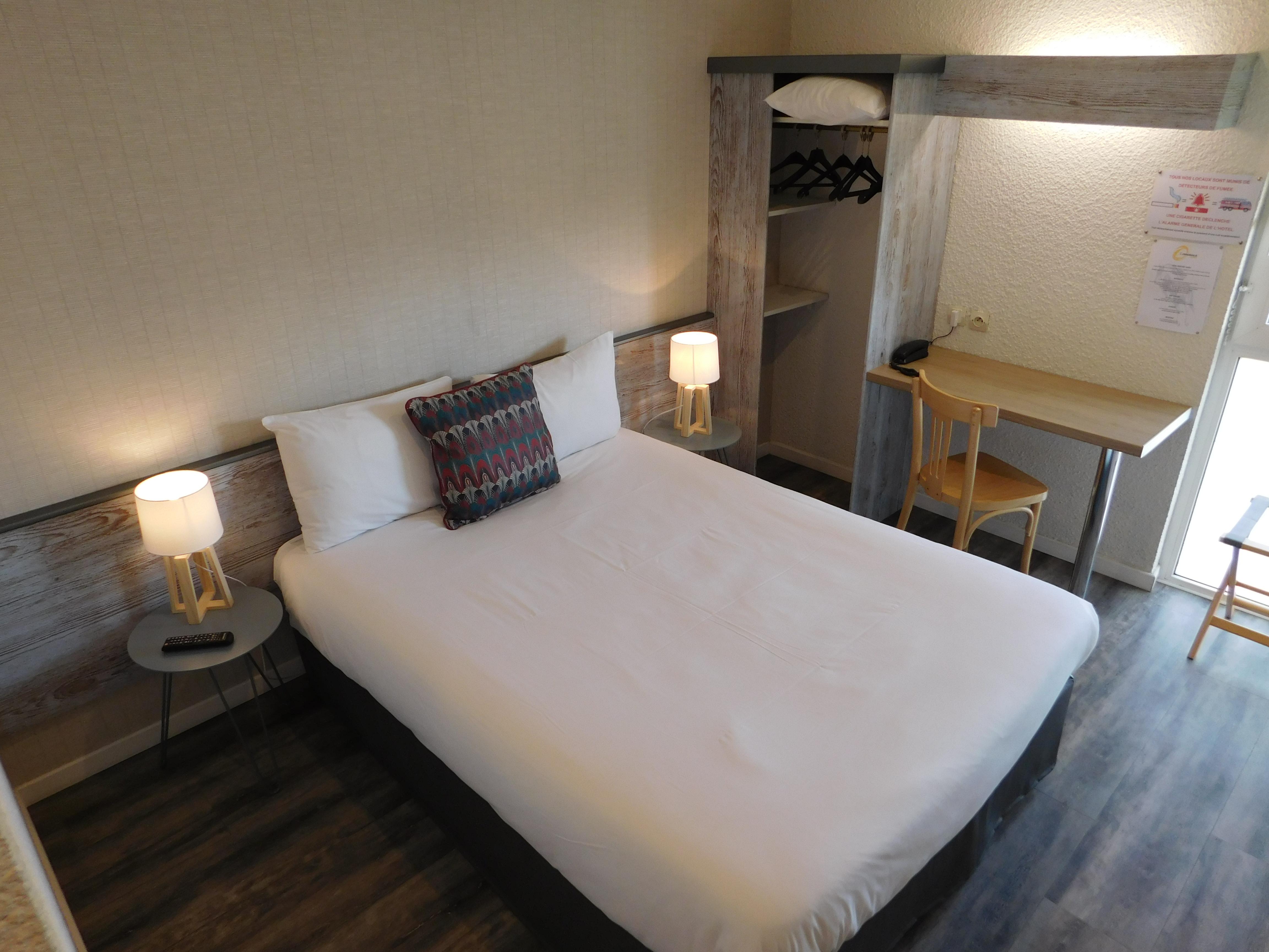 Brit Hotel Argentan Eksteriør bilde
