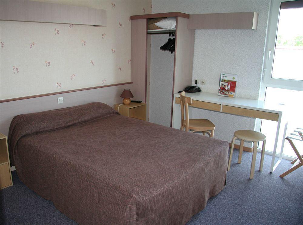 Brit Hotel Argentan Eksteriør bilde